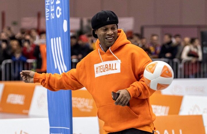 Ronaldinhovi povestný úsmev nevymizol ani vo väzení